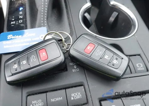 2022 Toyota Highlander Xle from USA, damaged, VIN 5TDHZRBH8NS251854